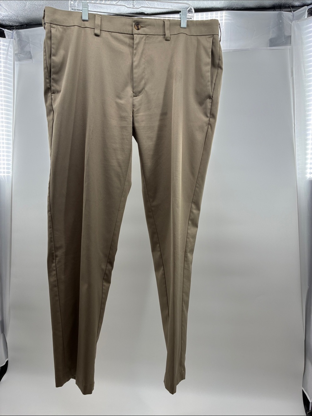 Men's Classic Flat-Front Khaki Dress Pants